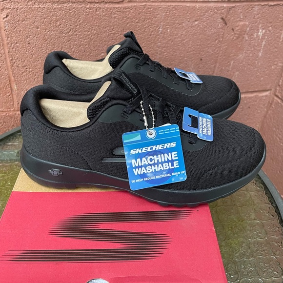 Skechers Shoes - New Skechers Go Walk Black Washable Shoes Size 5